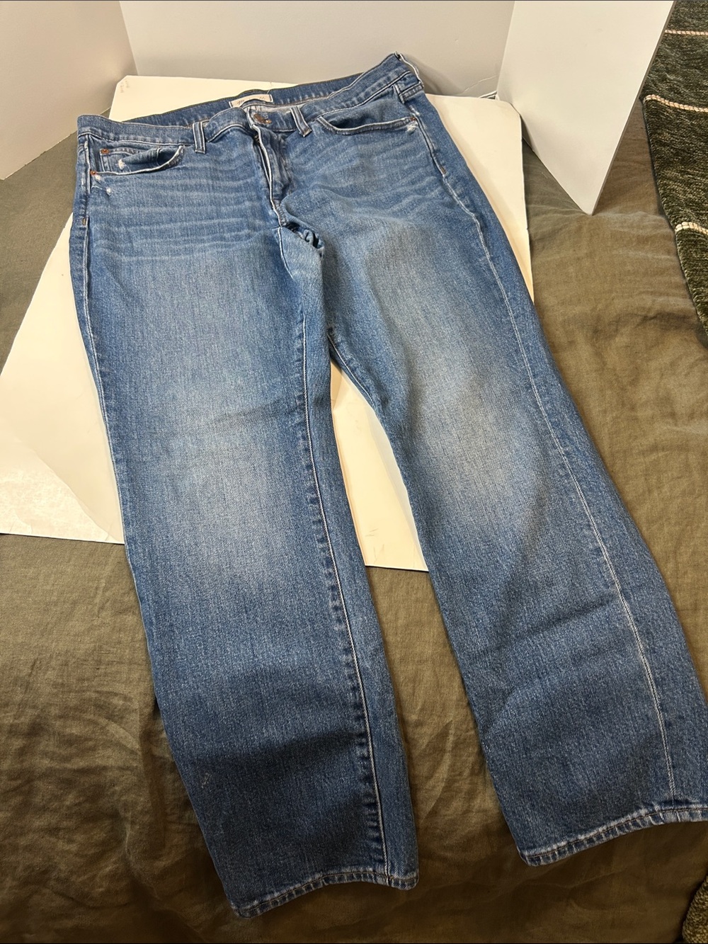 Madewell the slim boy, Jean, size 32,  Relaxed Blue Denim Jeans ❤️